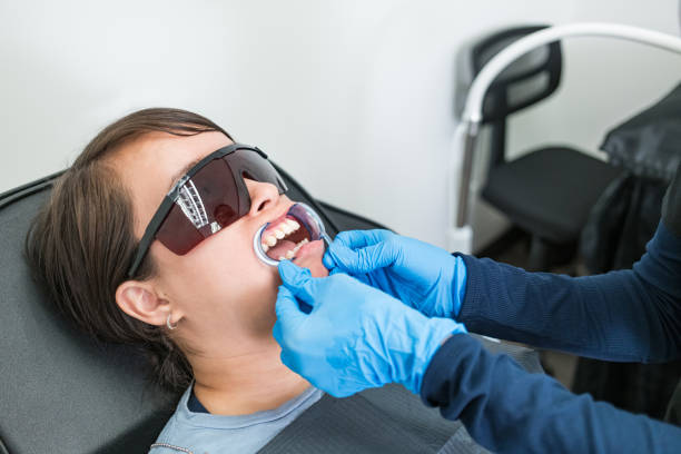 Best Emergency Gum Treatment in Combee Settlement, FL